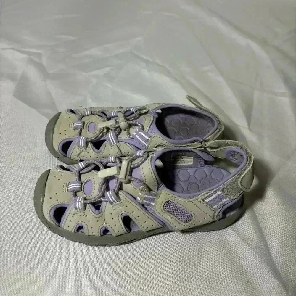 Girls size 12 khombu brand sandals, #K416